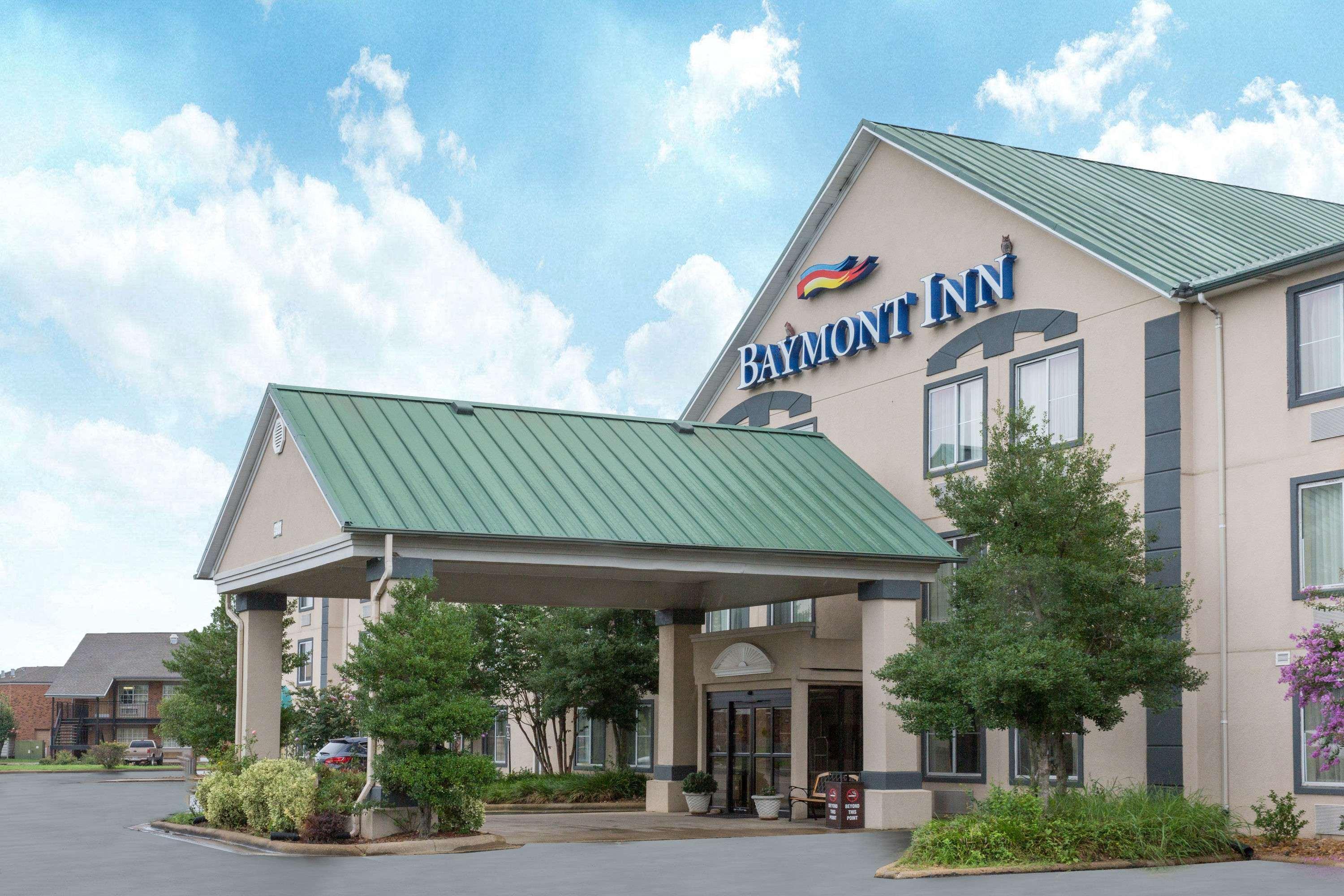 Baymont By Wyndham Jonesboro Hotel Exterior foto