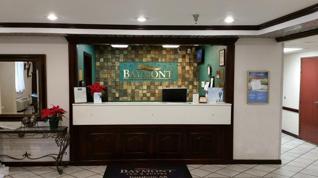 Baymont By Wyndham Jonesboro Hotel Exterior foto